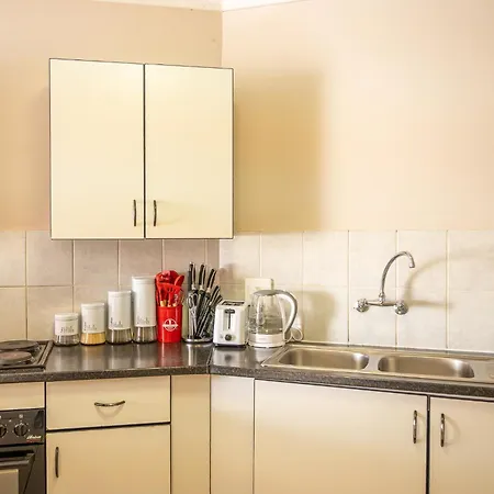 Premium Getaway At Menlyn Maine Apartment Pretoria Exterior photo